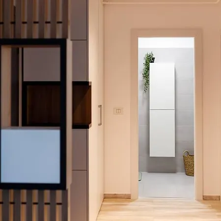 Luxury Apt. Near River & Parking Apartament