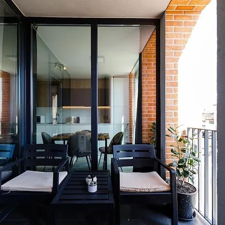 Luxury Apt. Near River & Parking * Timisoara