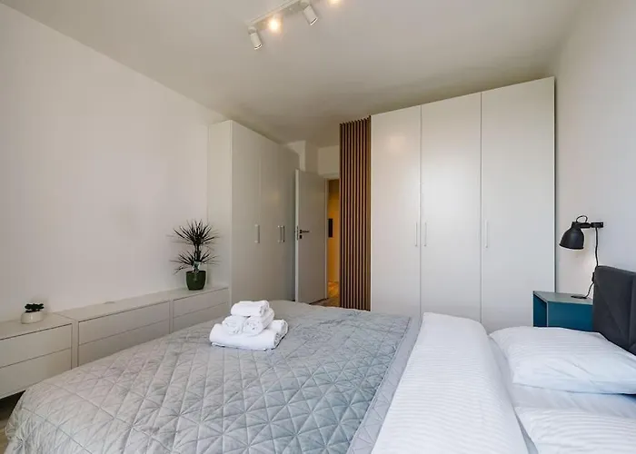 Luxury Apt. Near River & Parking * Timişoara